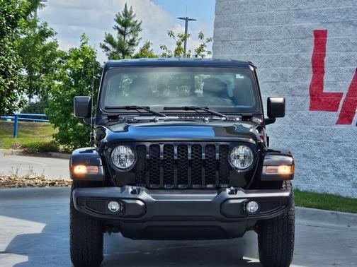 2023 Jeep Gladiator Willys