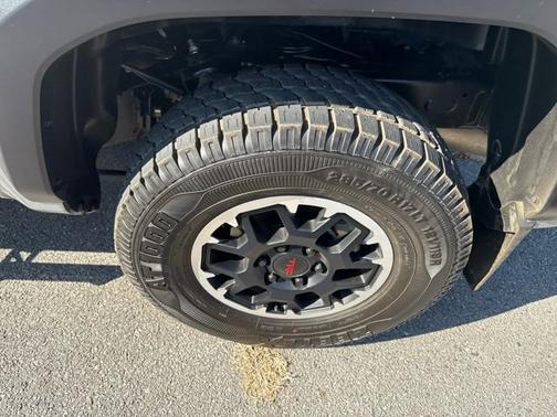 2024 Toyota Tacoma TRD Off Road