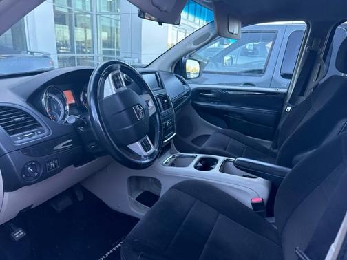 2013 Dodge Grand Caravan Crew