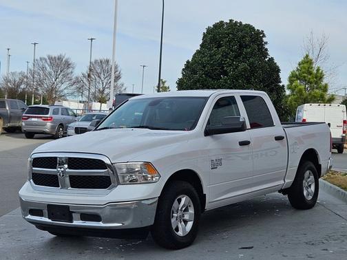 2023 RAM 1500 SLT