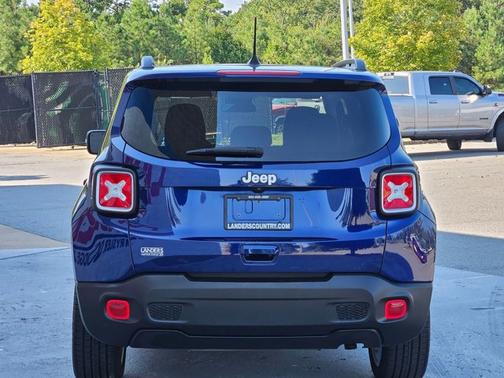 2021 Jeep Renegade Islander