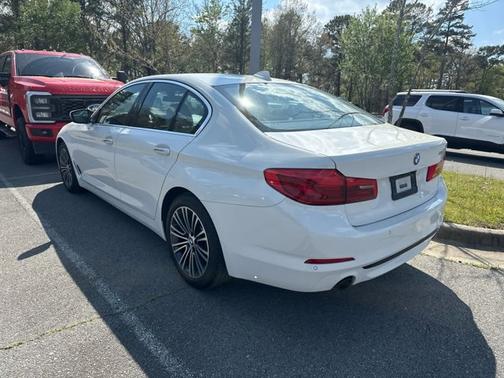 Alpine White 2018 BMW 530 i