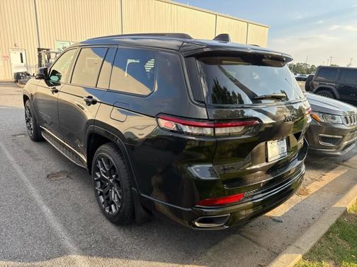 2024 Jeep Grand Cherokee L Summit