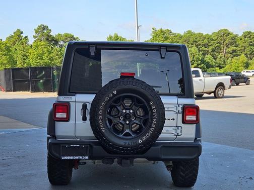 2023 Jeep Wrangler Willys
