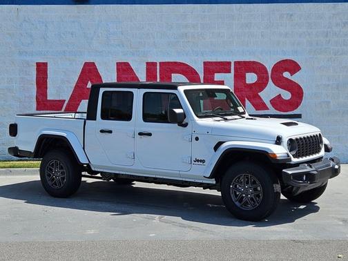 2025 Jeep Gladiator Sport S