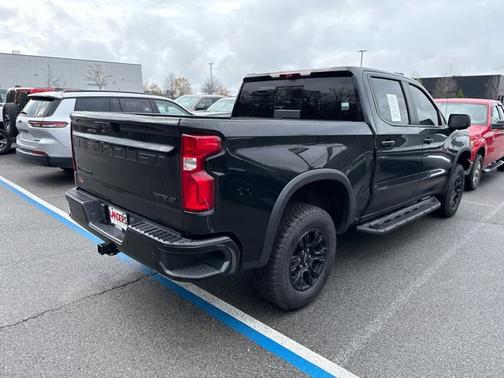 2024 Chevrolet Silverado 1500 ZR2
