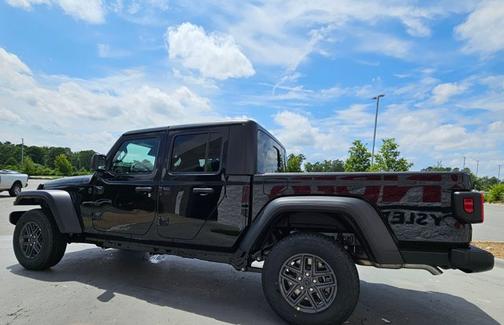 2025 Jeep Gladiator Sport S
