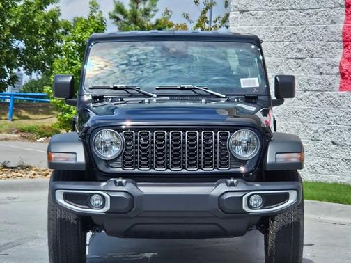 2025 Jeep Gladiator Sport S