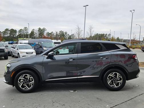 2024 Kia Sportage LX