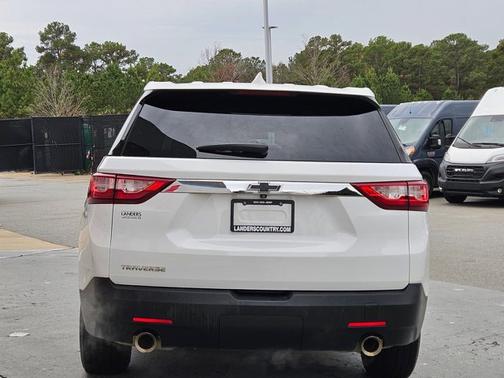 2020 Chevrolet Traverse LS
