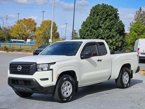 2024 Nissan Frontier S