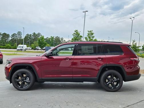 2025 Jeep Grand Cherokee L Altitude X