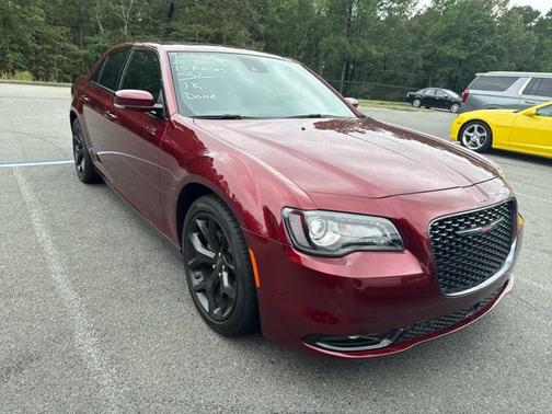 2022 Chrysler 300 S