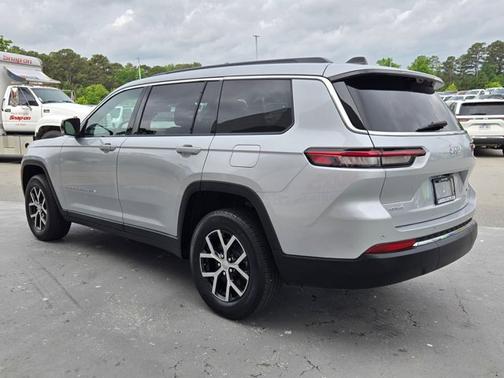 Silver Zynith 2024 Jeep Grand Cherokee L Limited