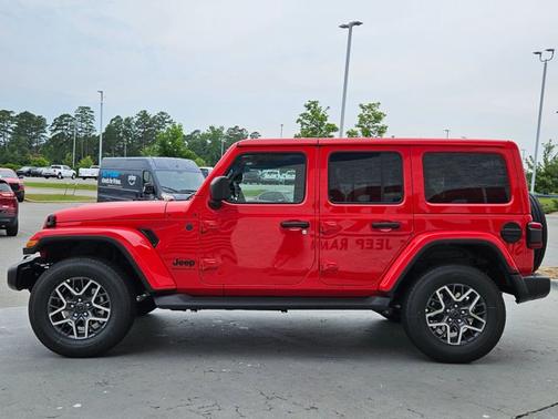 2025 Jeep Wrangler Sahara