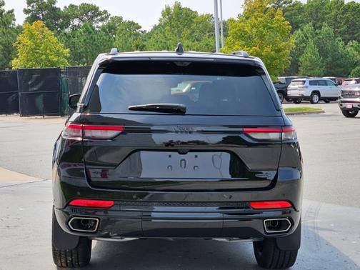 2025 Jeep Grand Cherokee Summit Reserve