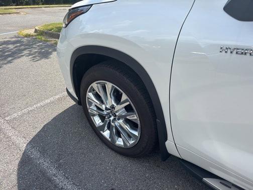 2021 Toyota Highlander Hybrid Limited