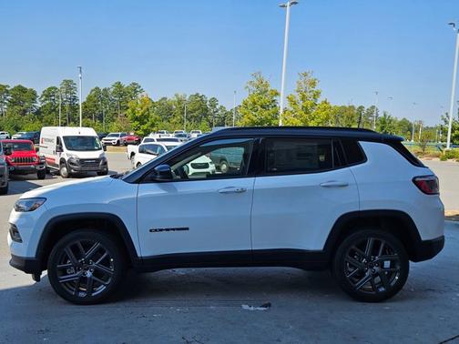 2026 Jeep Compass Limited Altitude