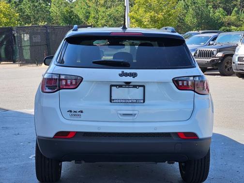 2026 Jeep Compass Limited Altitude