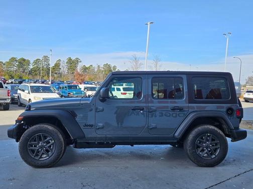 Anvil Clearcoat 2026 Jeep Wrangler Sport S