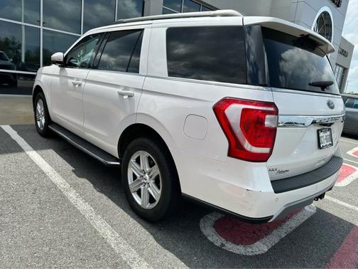 White Platinum Metallic Tri-Coat 2019 Ford Expedition XLT