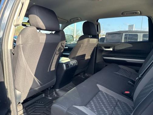 2018 Toyota Tundra SR5