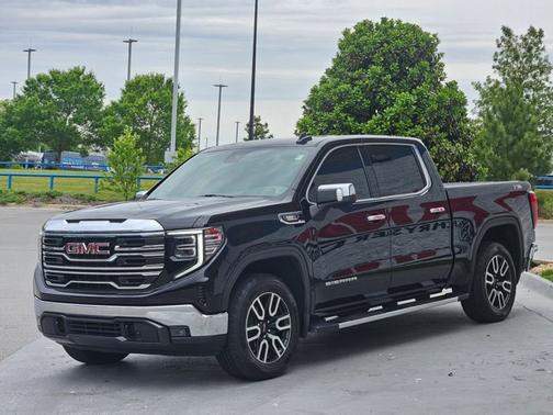 2023 GMC Sierra 1500 SLT