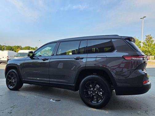 2024 Jeep Grand Cherokee L Altitude