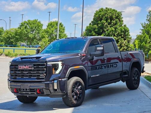 2024 GMC Sierra 2500 AT4