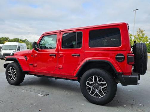 2025 Jeep Wrangler Sahara