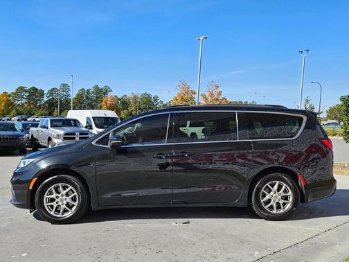 2021 Chrysler Pacifica Touring