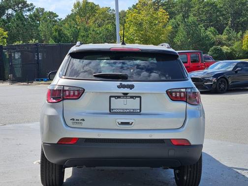 2026 Jeep Compass Limited Altitude