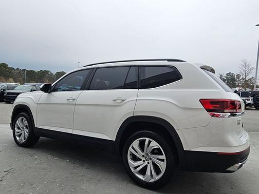 2021 Volkswagen Atlas 3.6L V6 SE w/Technology