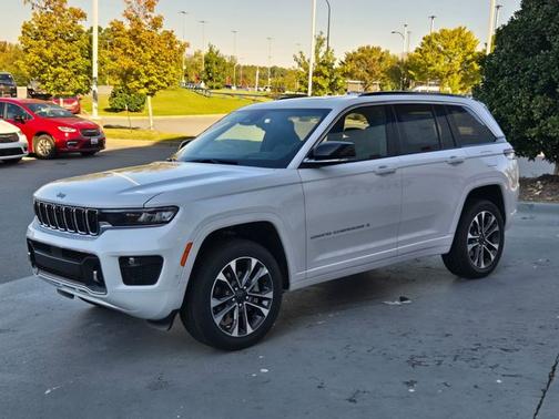 2025 Jeep Grand Cherokee Overland