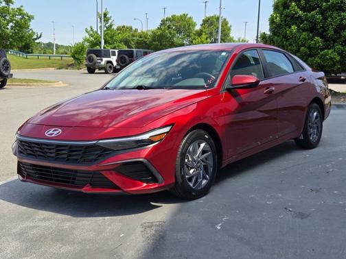Ultimate Red 2024 Hyundai ELANTRA SEL