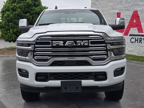 Bright White Clearcoat 2026 RAM 2500 Laramie