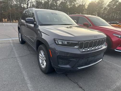 2024 Jeep Grand Cherokee Laredo