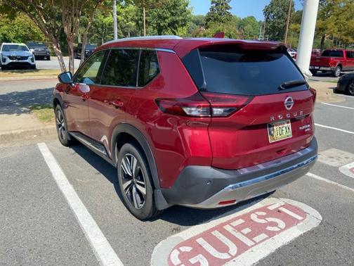 2021 Nissan Rogue Platinum