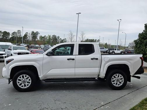 2024 Toyota Tacoma SR