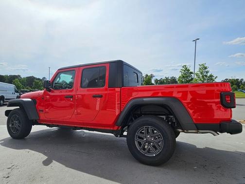 2025 Jeep Gladiator Sport S