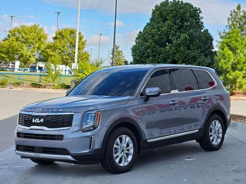 2022 Kia Telluride LX