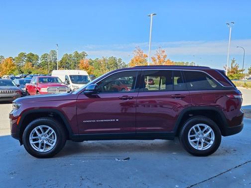 2025 Jeep Grand Cherokee Laredo X