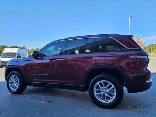 2025 Jeep Grand Cherokee Laredo X