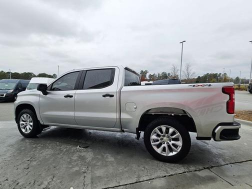 2020 Chevrolet Silverado 1500 Custom