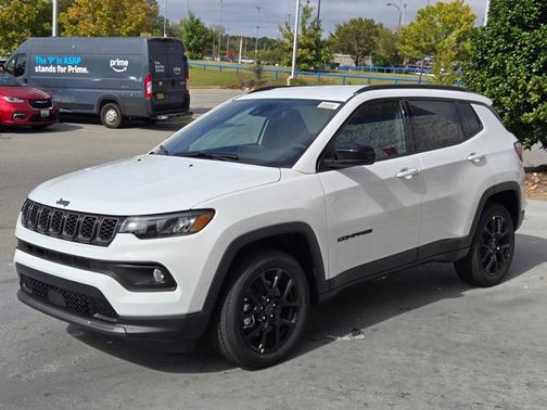 2026 Jeep Compass Latitude Altitude