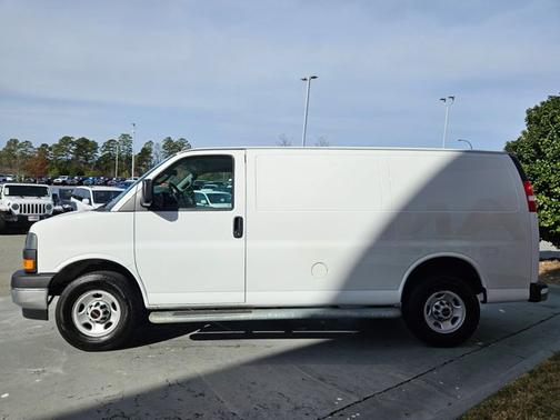 2024 GMC Savana 2500 Work Van