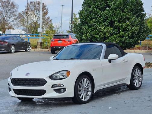 2018 FIAT 124 Spider Lusso