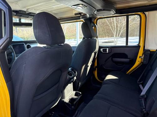 2021 Jeep Wrangler Unlimited Willys