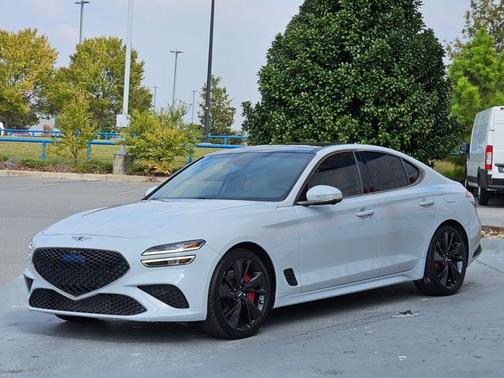 2022 Genesis G70 3.3T