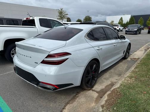 2022 Genesis G70 3.3T